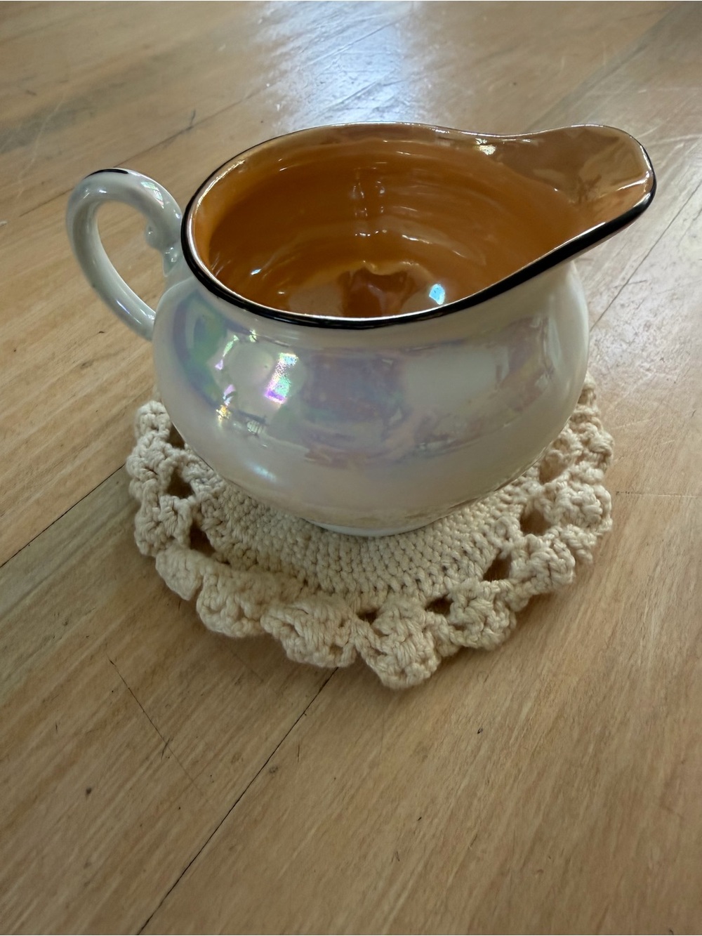 Iridescent Ceramic Creamer/Gravy pitcher – Amber Interior